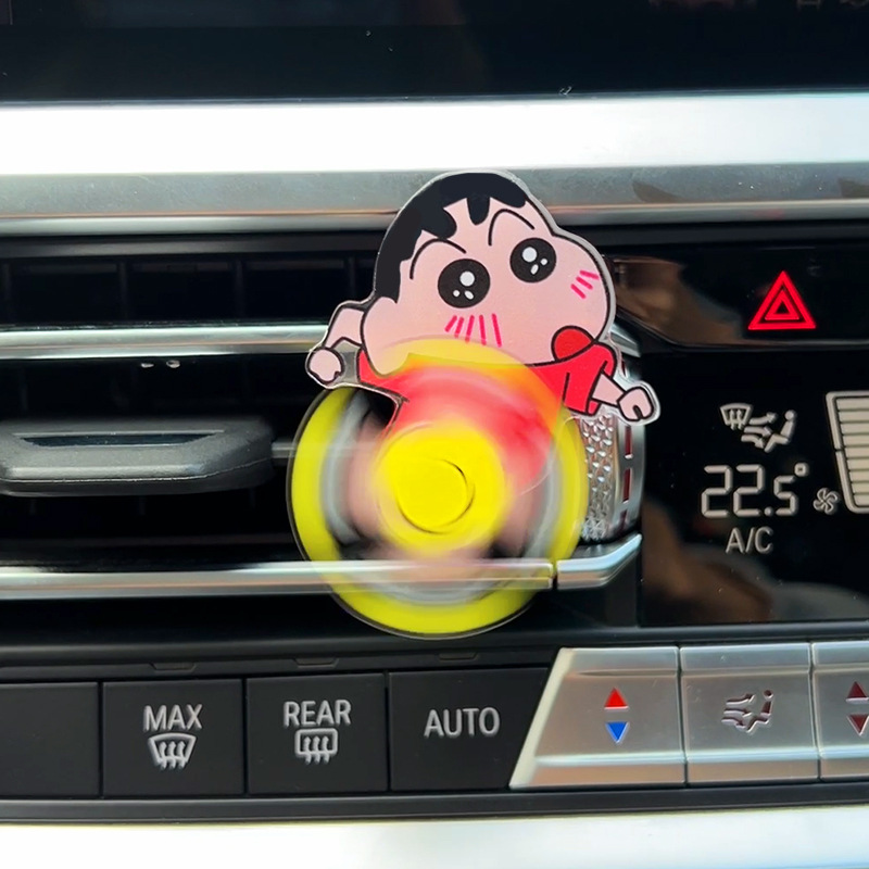 Crayon Shin Shin Car Aromather - Perfume Fragrance Outlet のレビューと価格